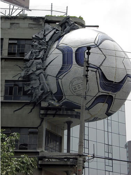 Nike(~)